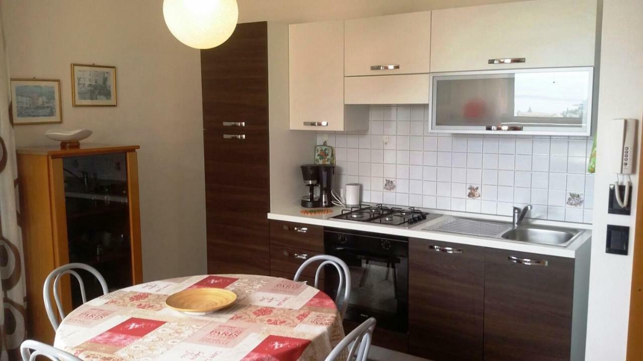 브렌조네 술 가르다 Casa Valenti 아파트 외부 사진